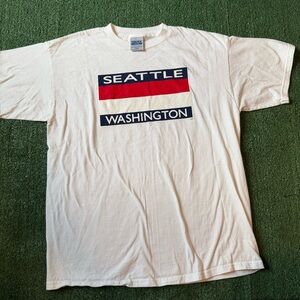 Vintage Seattle Washington Puff Print White Tee Shirt XL